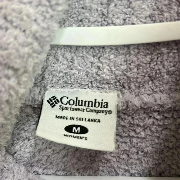 (37) Columbia turtle neck  sweater - Picture 3 of 5